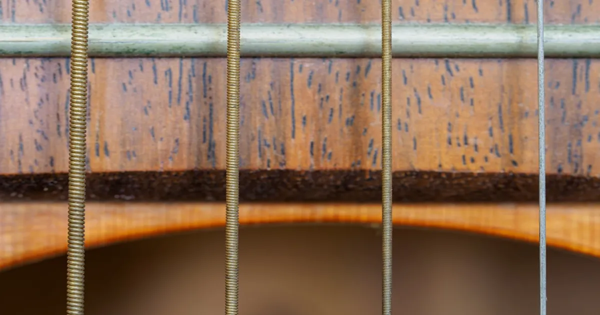 Karplus-Strong: How a Ring Buffer Became the World's Most Elegant String Synthesizer